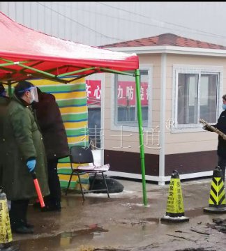 戰“疫”前線(xiàn) 京津冀地區某小區定購疫情檢查站崗亭、 投入使用！
